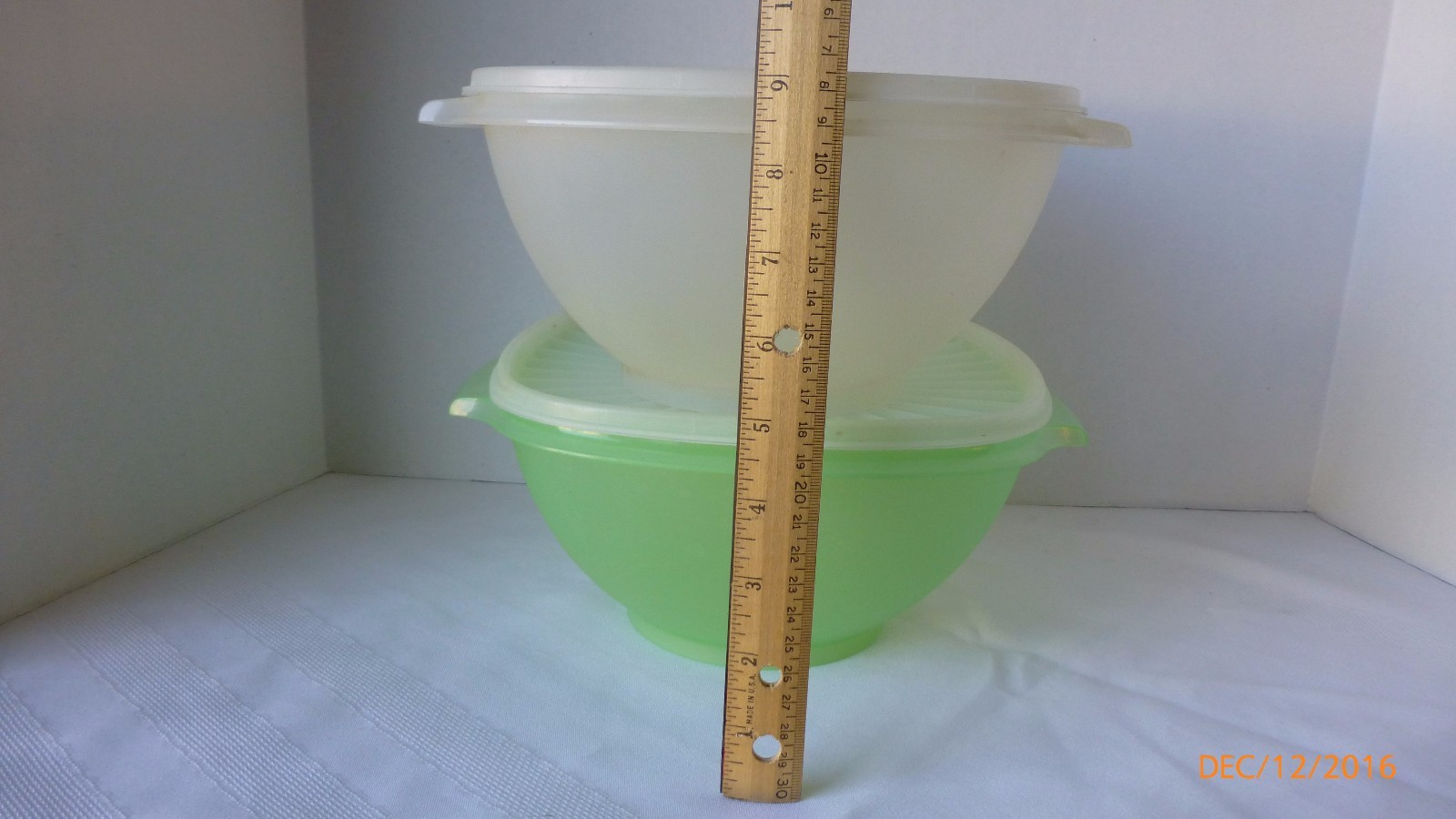 Vintage Tupperware Servalier Bowls Mixing Bowl Green Clear Set of 2 with Seals