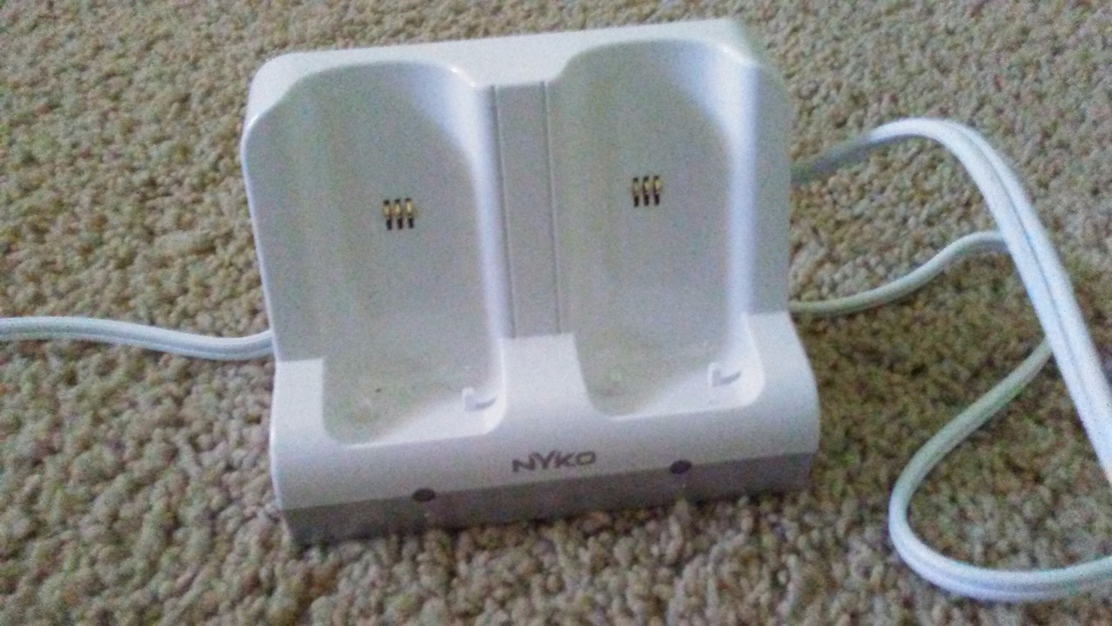 Wii Nyko Charger with Batteries