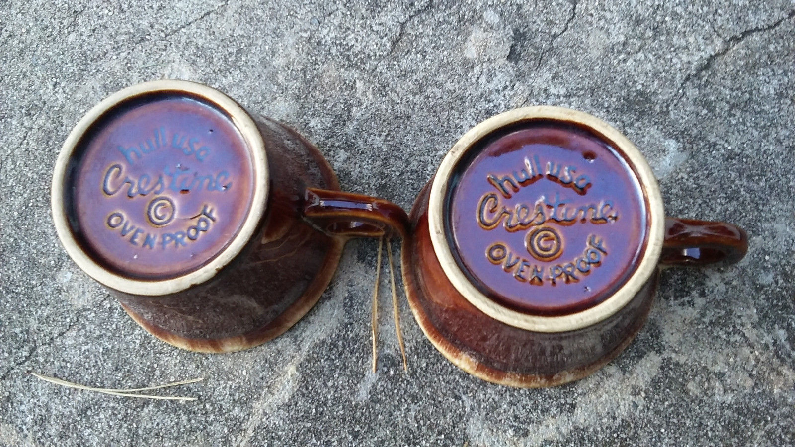 Vintage Hull Brown Drip Crestone 7oz Coffee Cups set of 2