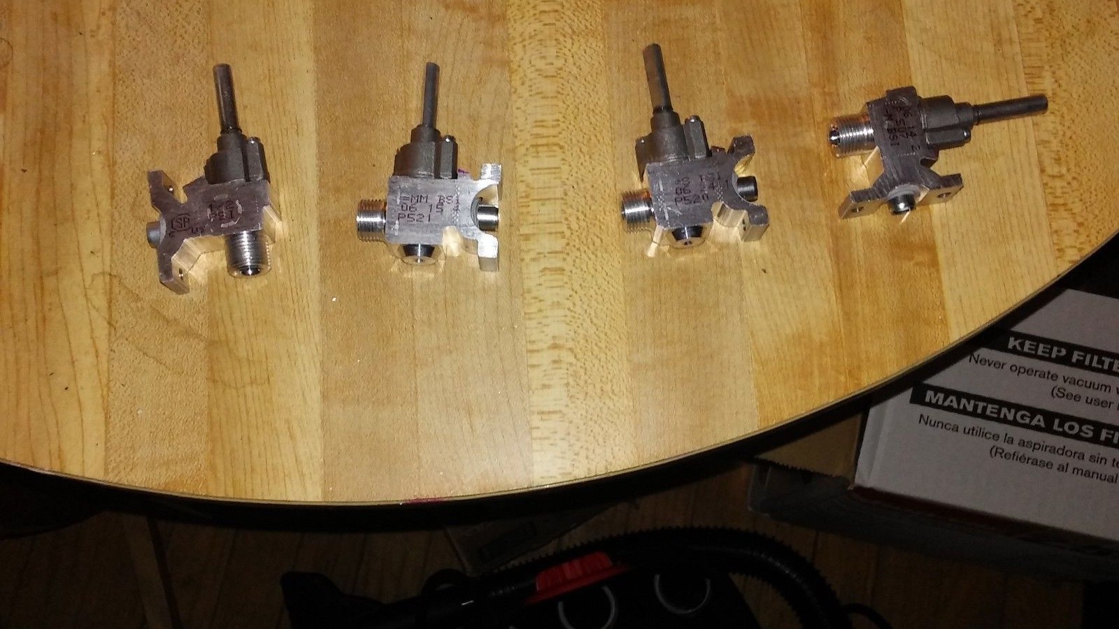 Model #JGD8430ADF JENN-AIR counter unit, gas valves All 4 included, (never used)