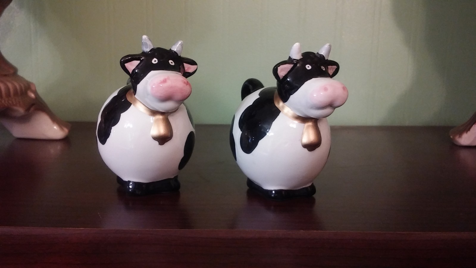 Black and White Cow Salt & Pepper Shakers