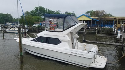 Bayliner 2858, Currently located at Riverwatch Marina in Essex MD