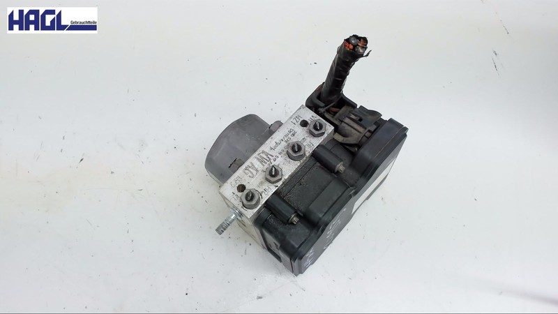 Hauptbremsaggregat Abs 0265956073 6r0614517ak 6r0907379at Skoda Fabia 1.2 Htp