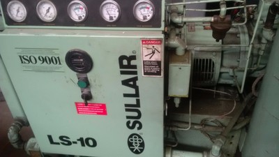 Air compressor, screw-type, heavy-duty, 'Sullair' LS10-30H. LOW HOURS
