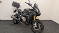 BMW S1000XR SPORT SE **QUICK SHIFT - FULL SERVICE HISTORY - AKRAPOVIC EXHAUST **