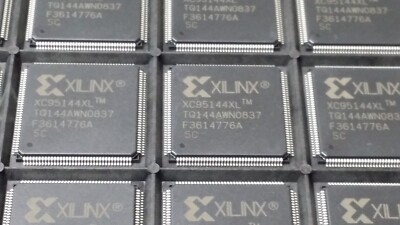 (1 PC) XC95144XL-5TQ144C XILINX IC CPLD 144MC 5NS 144TQFP