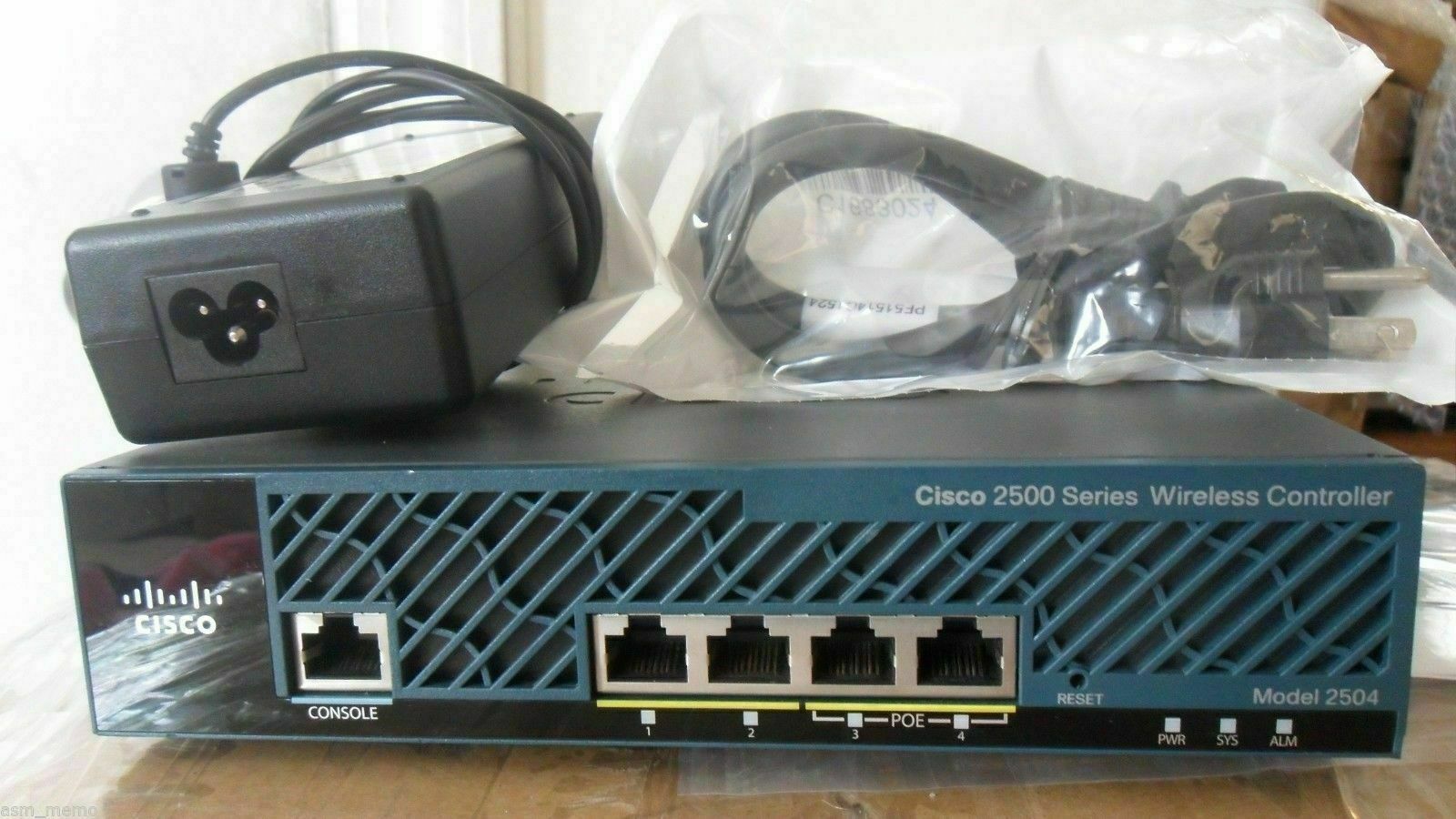 Cisco AIR-CT2504 WS-C3560-8PC AP1832付 Cisco AIR-CT2504 WS-C3560-8PC AP1832付 Cisco 2504 Wireless