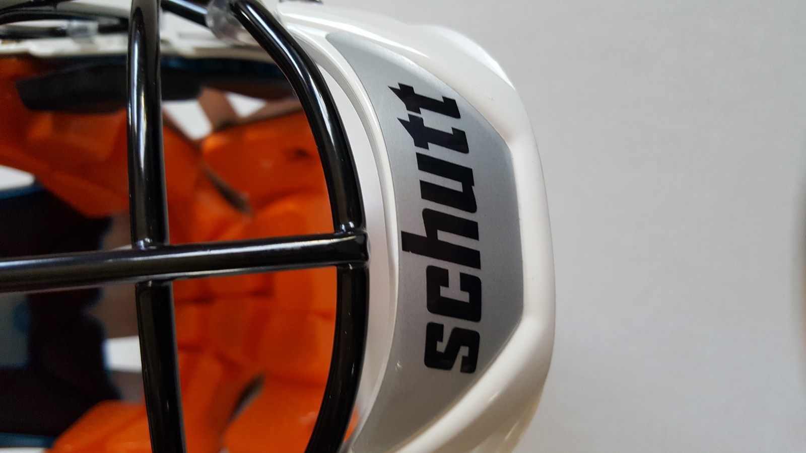 Schutt Stallion 500 Lacrosse Helmet Medium White New