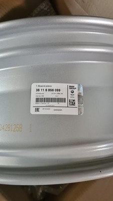 Foto dell'oggetto di un acquirente verificato