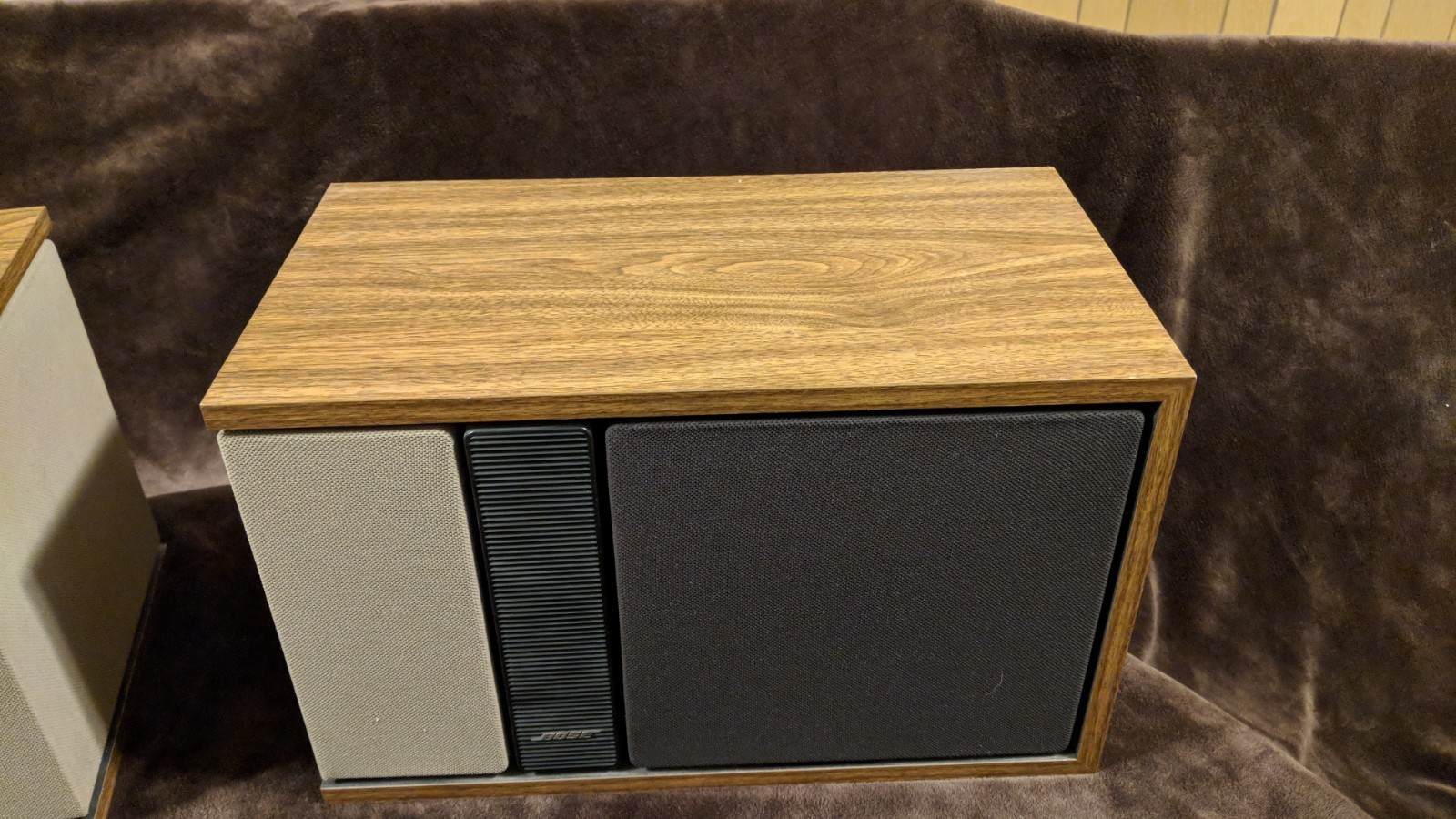 Vintage Bose 301 Series II Speakers in Near Perfect Condition