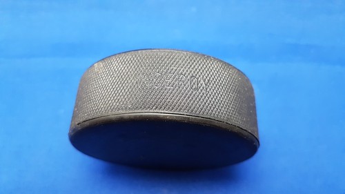 VINTAGE EDMONTON OILERS 1980s NHL Hockey Puck VICEROY