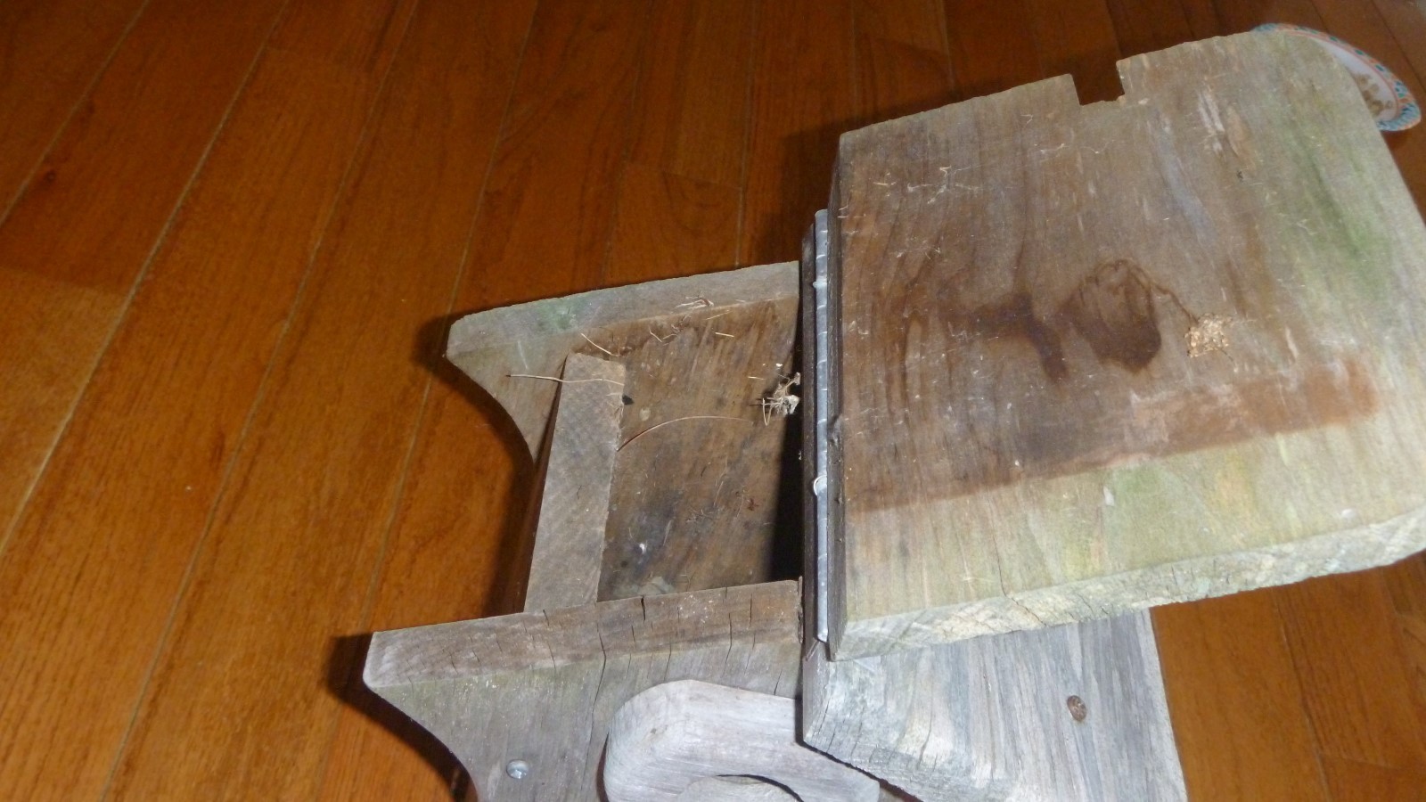 Primitive Weathered Wood  Wooden Bluebird Birdhouse