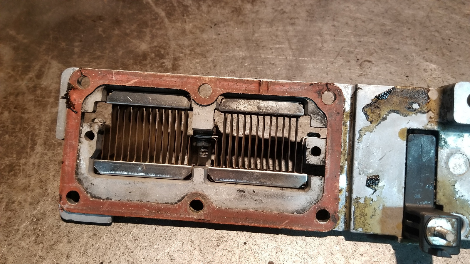 5260965 CUMMINS 6.7 6.7L INTAKE MANIFOLD GRID HEATER  ref1076 - Picture 6 of 7