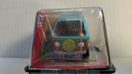 AW - Scooby-Doo! Mystery Machine - New in Case - H O Slot Car