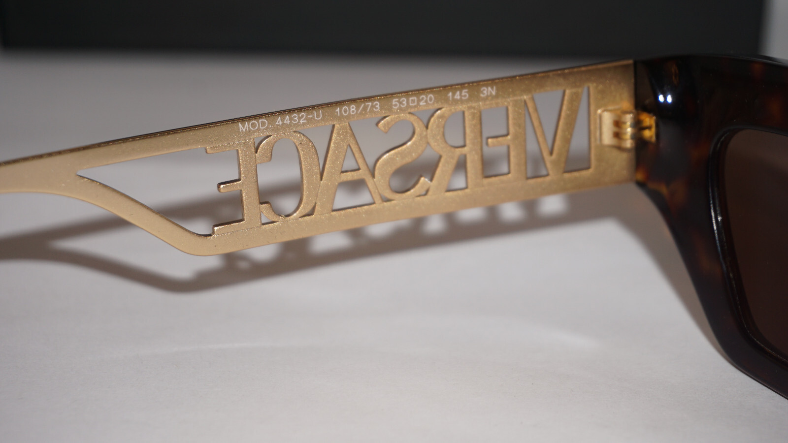 Pre-owned Versace Sunglasses Havana Gold Logo Brown Ve4432u 108/73 53 145