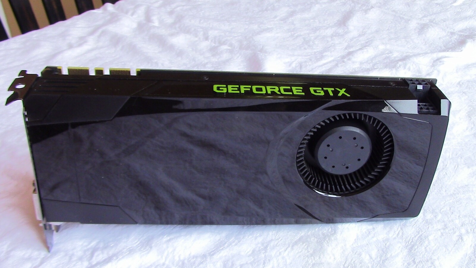 MacPro カスタム メモリ64G GTX680 SSD 1Tx2 USB3 MacPro カスタム メモリ64G GTX680 SSD 1Tx2 USB3 MacPro