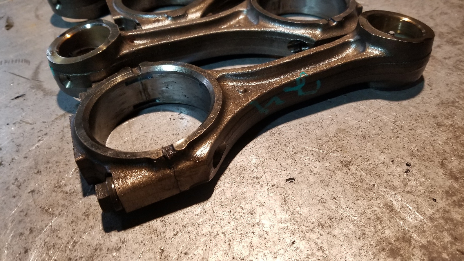 07-10 2007-2010 DURAMAX 6.6 6.6L LBZ LMM ENGINE CONNECTING ROD SET 97352631 - Picture 6 of 10