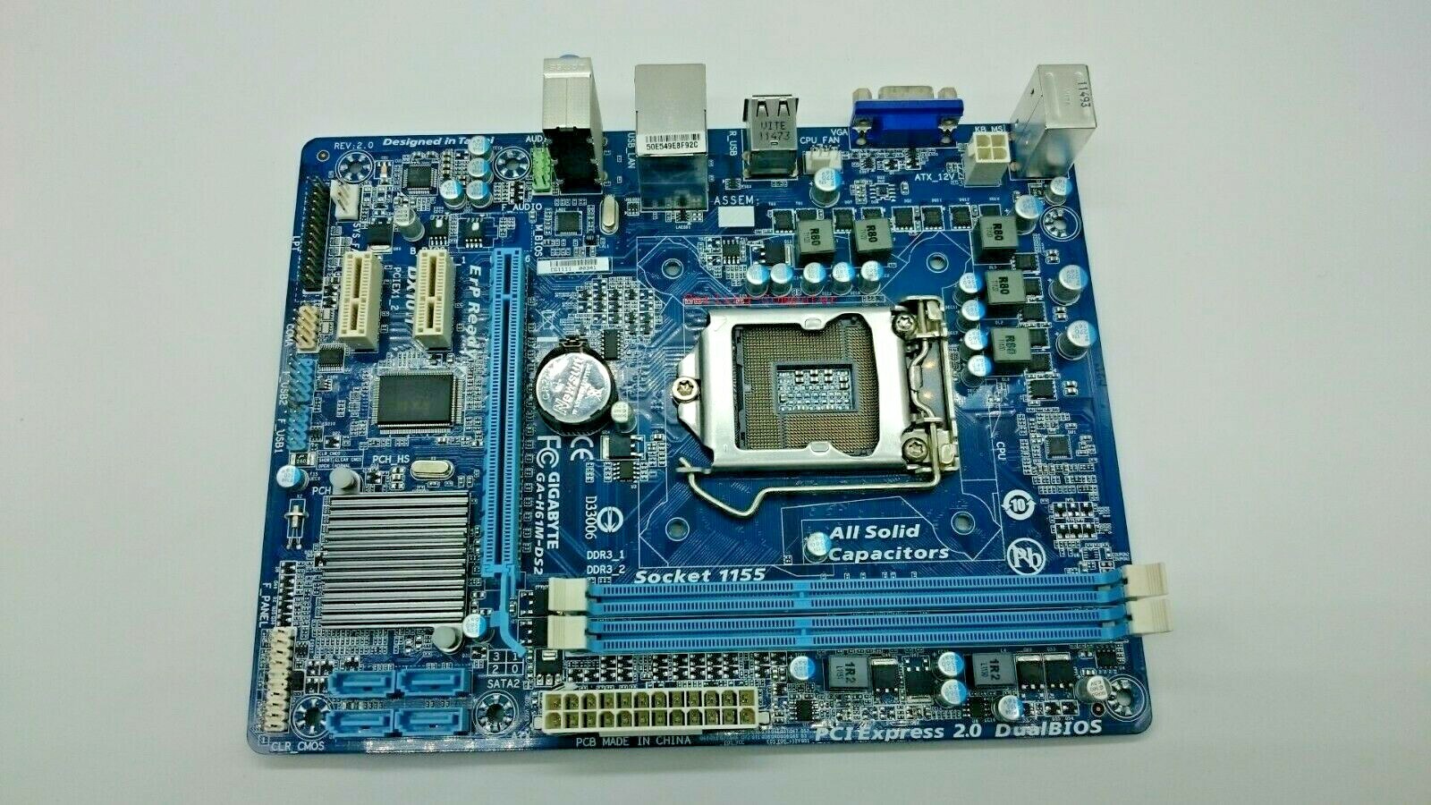 Материнская плата gigabyte ga h61m ds2. Материнская плата gigabyte ga h61m ds2. Gigabyte h61m-ds2 socket 1155. Материнская плата gigabyte ga h61m ds2. Материнская плата gigabyte lga1155.