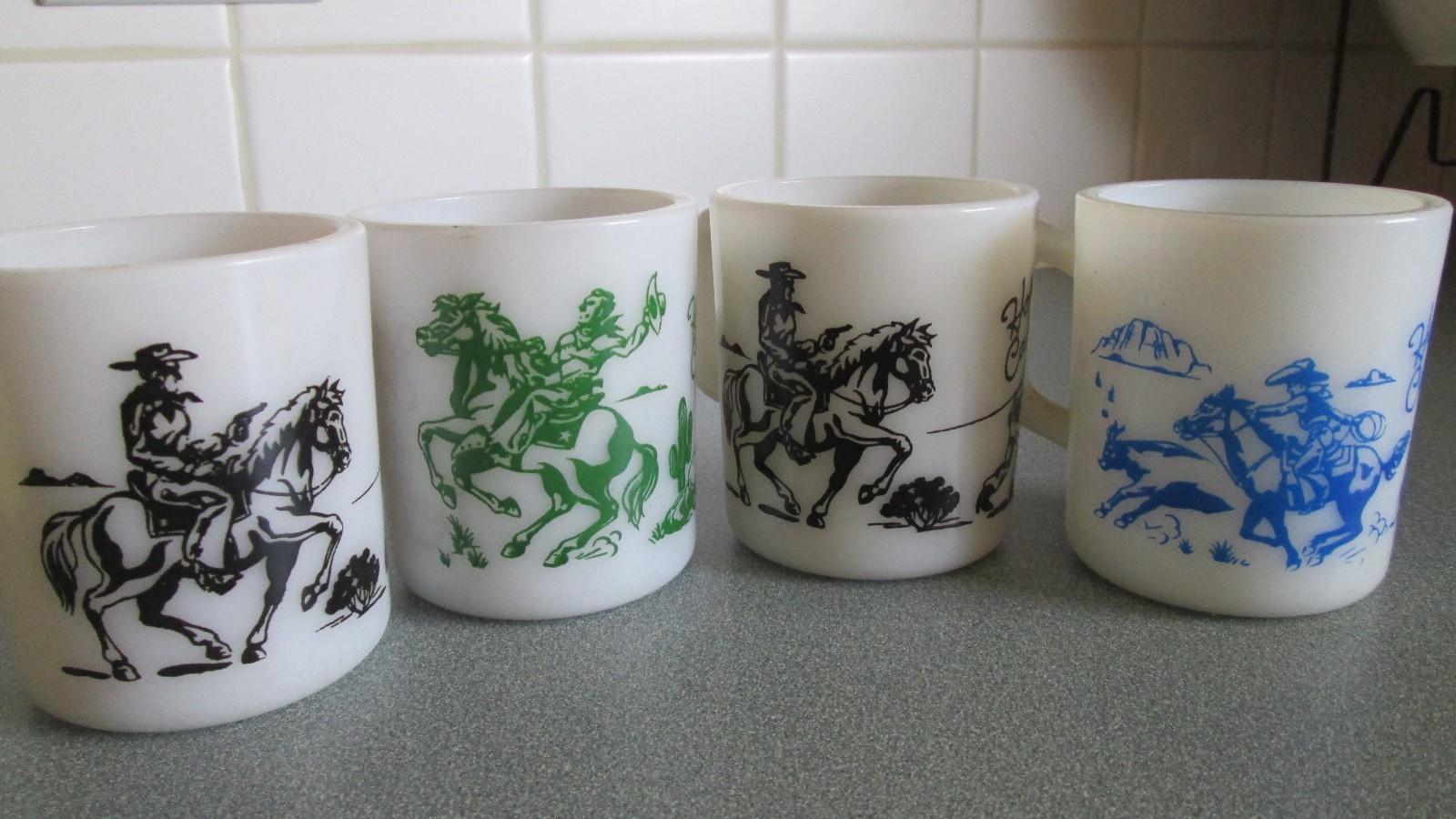 Vintage Hopalong Cassidy Children's Childs Cup Mug Set Cowboy w/ Horse