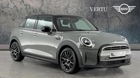 2022 MINI Hatchback 1.5 Cooper Classic 5dr Petrol Hatchback Hatchback Petrol Man