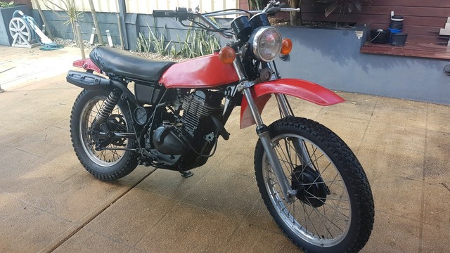 Suzuki sw 400