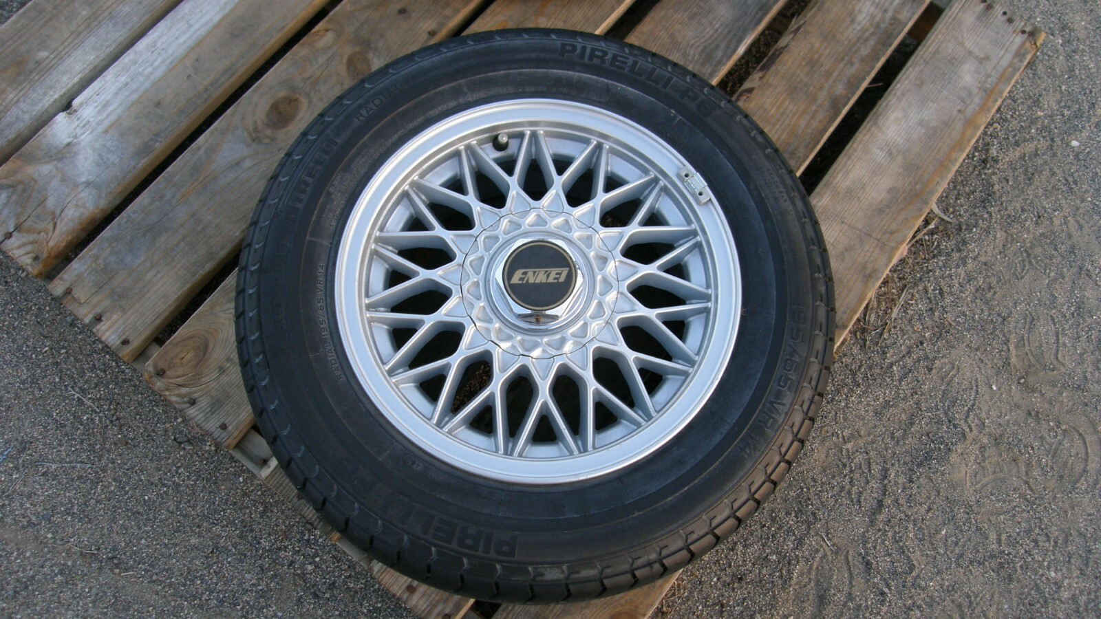 美品□BMWキッズバイク 14インチ ホイール bbs 車 14インチの
