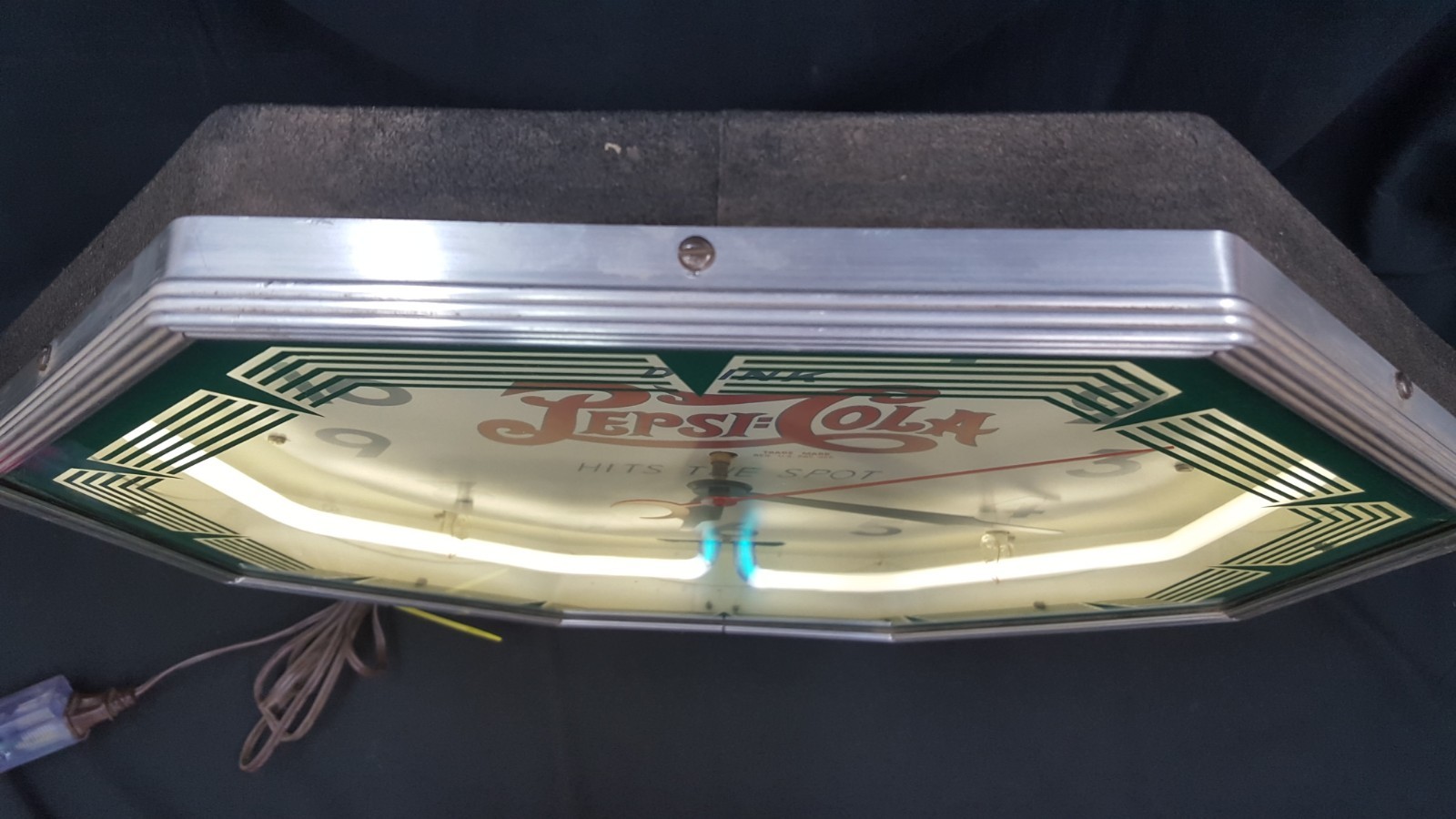 Vintage Neon Colorful Octagon Shape Pepsi Double Dot Large Electric Wall Clock