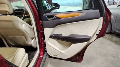 2015-2016 Lincoln MKC RH Passenger Rear Door Interior Trim Panel White Sands-43