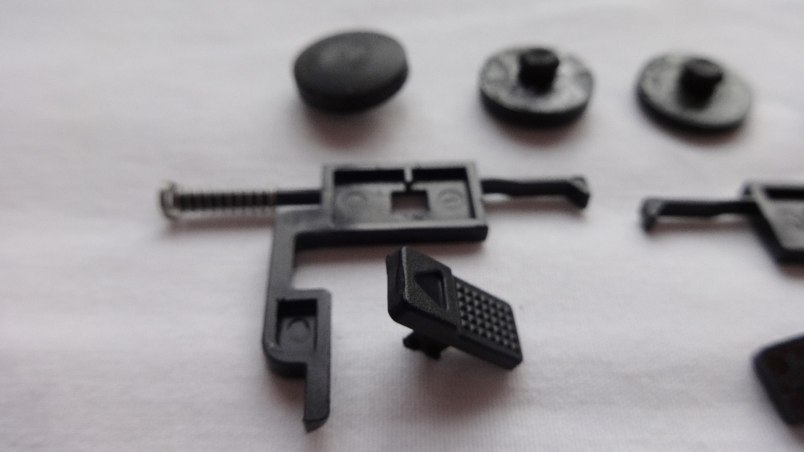 Dell Inspiron 15-3531 Bottom Base 0G1MP1 ODD Filler Blank 03K2PG Parts Bundle