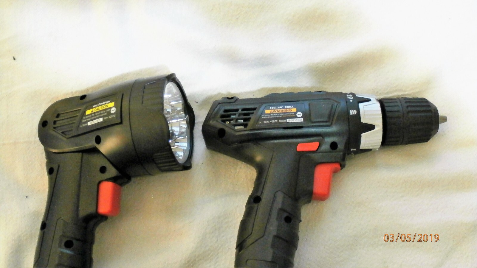18 Volt 3/8 in. Cordless Drill/Driver And Flashlight Kit
