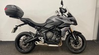 TRIUMPH 660 SPORT ** CRASH PROTECTORS - HETAED GRIPS - MOT TILL MARCH 27 **