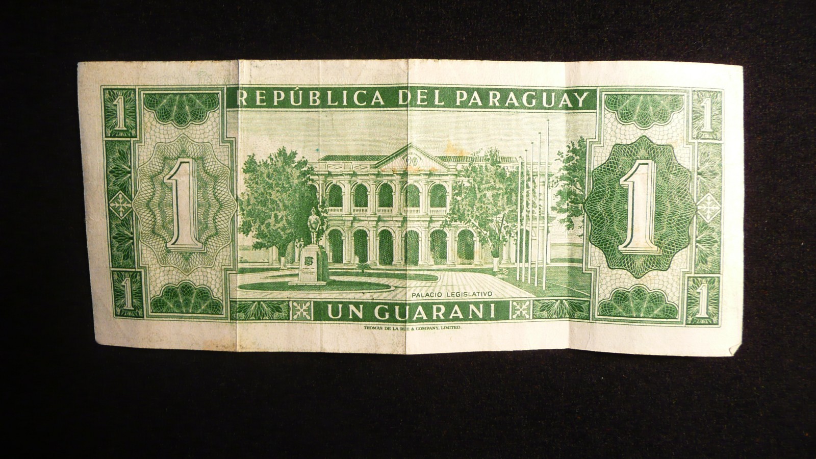 BANCO CENTRAL de PARAGUAY 5 SUCRE BANKNOTE 1952