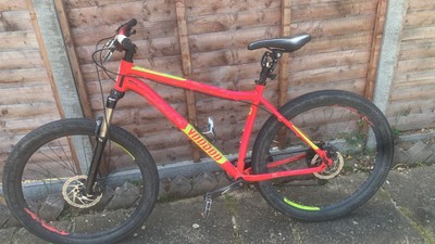 Voodoo Hoodoo Hardtail Mountain Bike, 20" Frame, Great condition