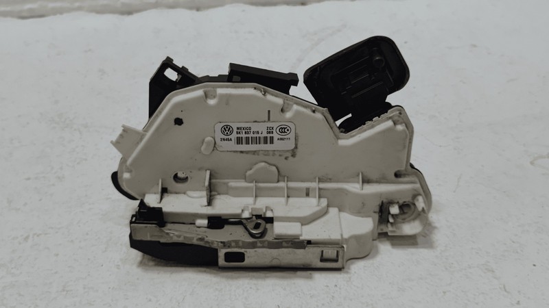Used 2018-2025 Volkswagen Atlas Front Driver Side Door Lock Latch Actuator Motor OEM