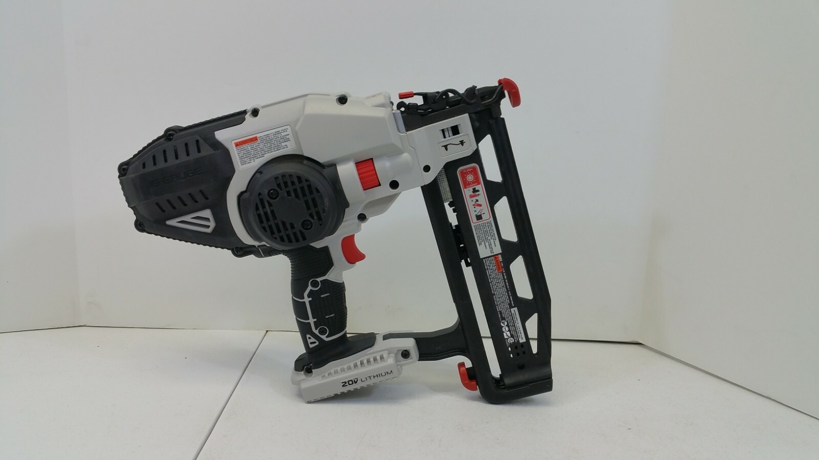 Porter-Cable 20V MAX Li-Ion 16GA Straight Finish Nailer (Bare Tool) PCC792B