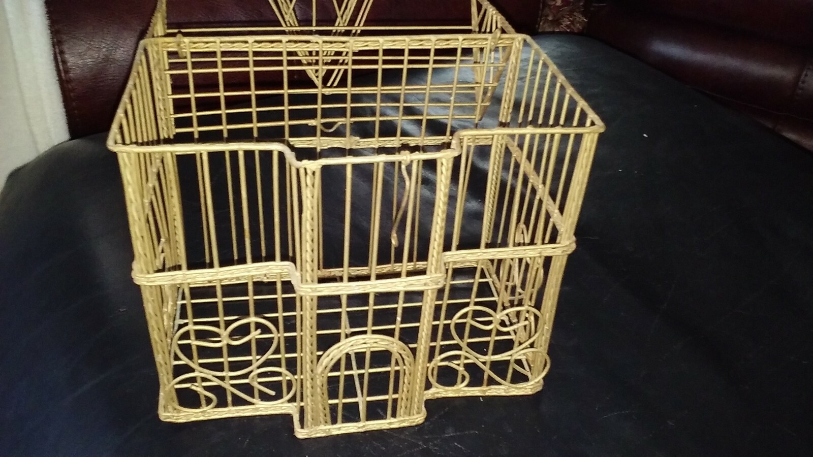 Vintage Decorative Wire Framed Bird House Cage Gold 10