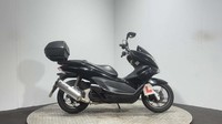 Honda PCX 2011 40K GOOD RUNNING PROJECT BIKE SCOOTER 125CC LEARNER