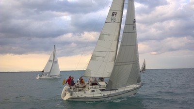 sailboat 1987 Jeanneau sunlight 30