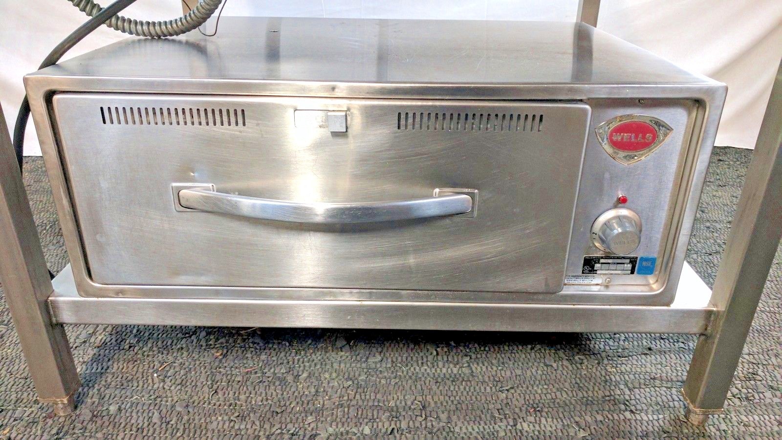 Wells Commercial Prep Table w/ Warming Oven and Electric Steam Bin - WORKS GOOD