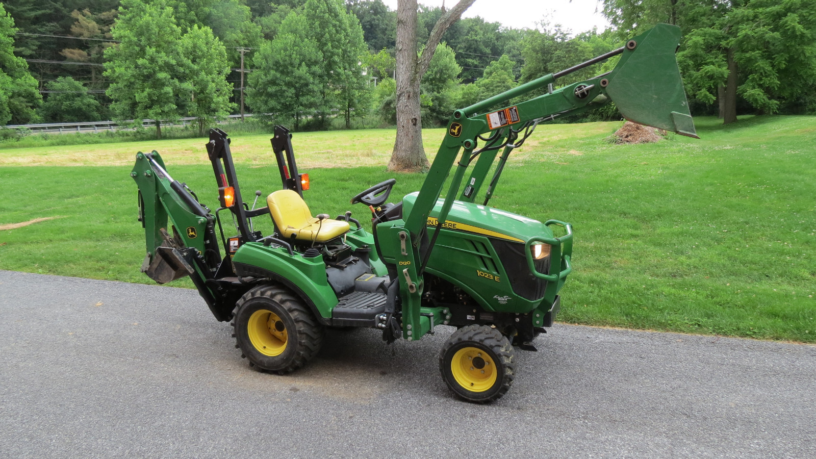 2012 JOHN DEERE 1023E 4X4 COMPACT TRACTOR LOADER BACKHOE DIESEL 321 HOURS