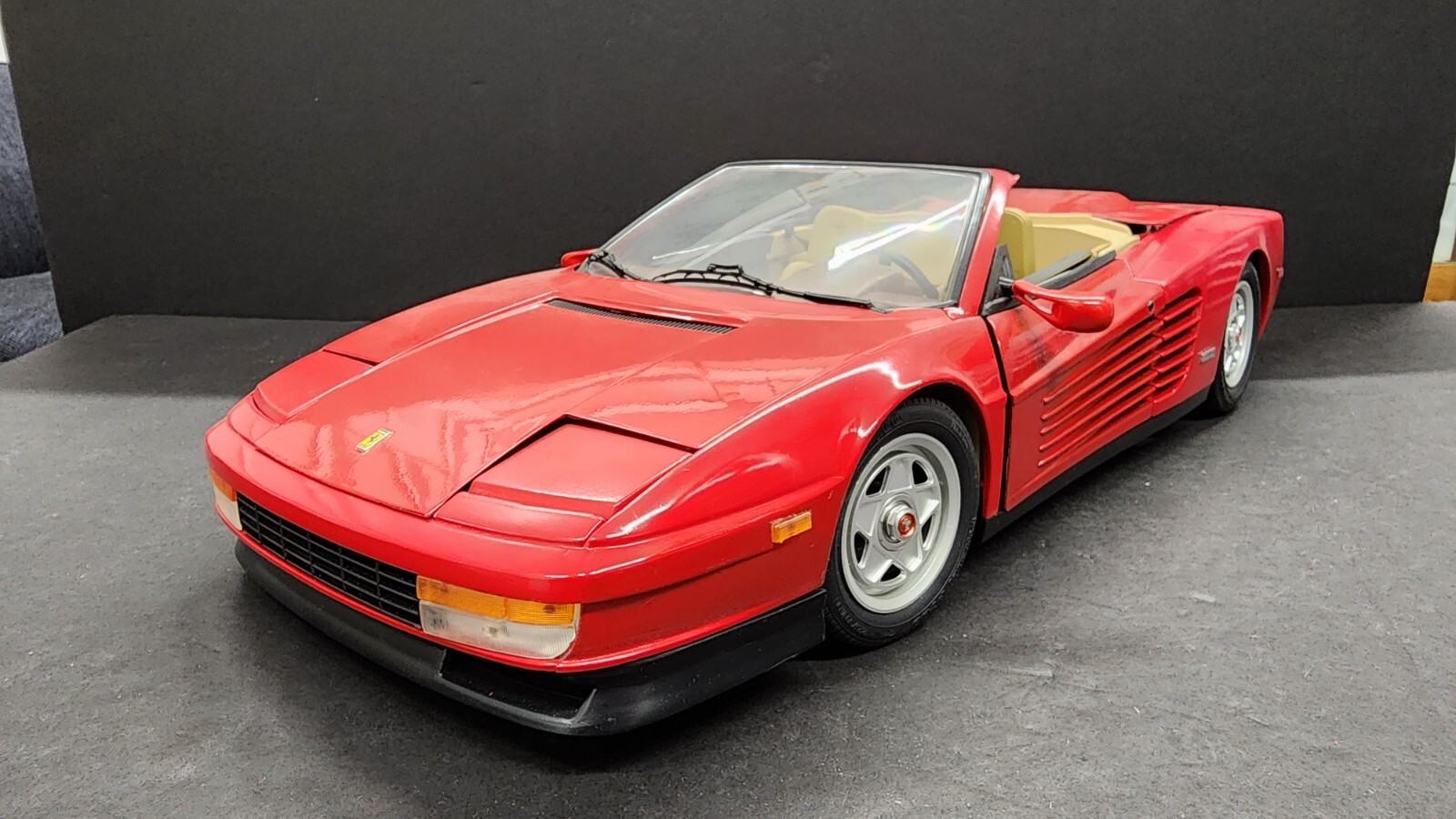 ポケール POCHER フェラーリ テスタロッサ スパイダー