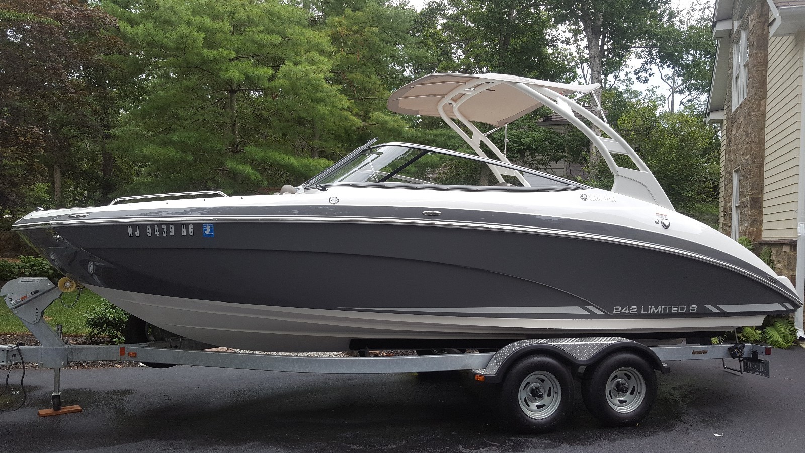 2015 YAMAHA 242 LIMITED S
