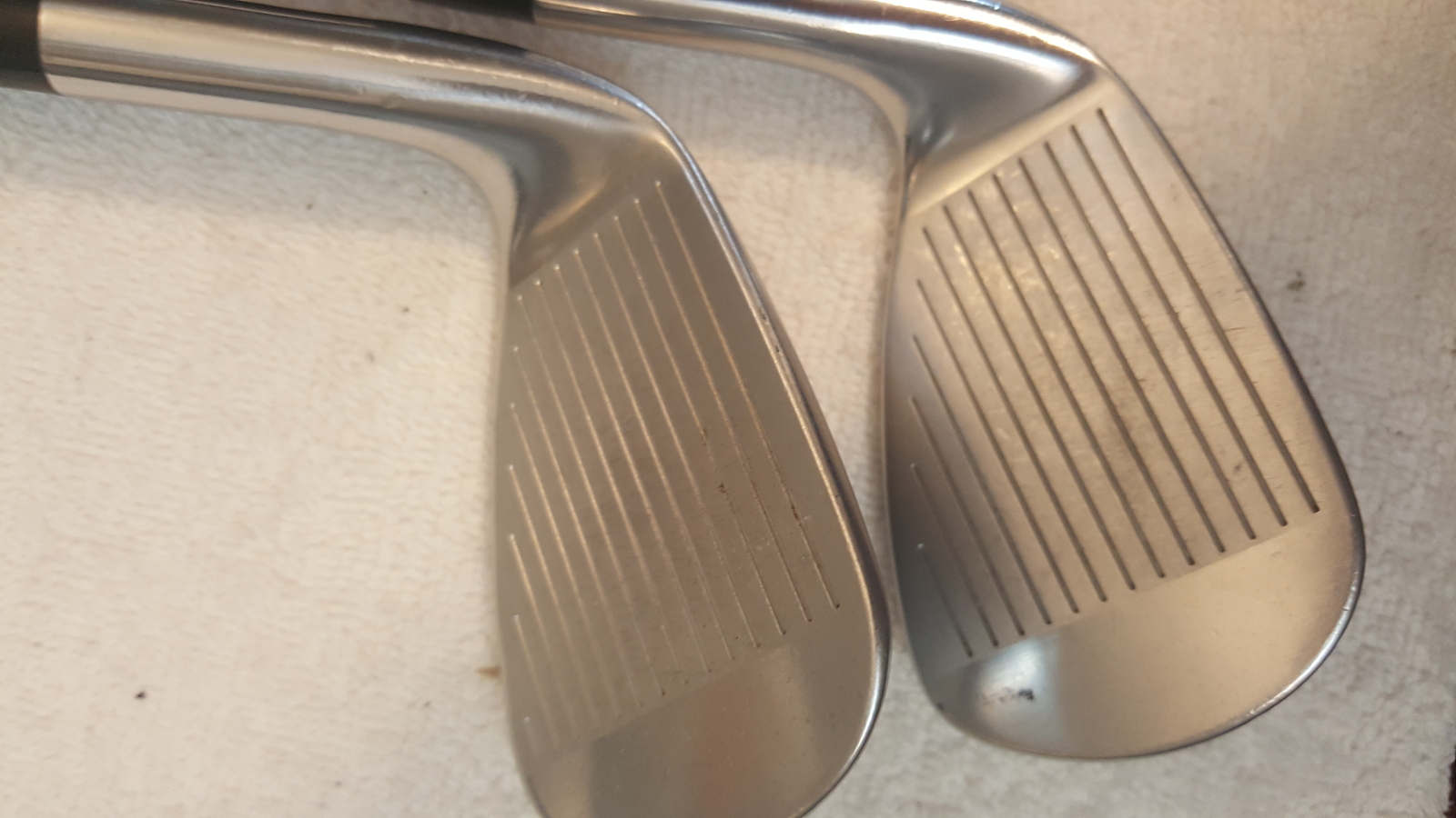 Used Titleist AP2 718 Iron Set (6-PW) 5 Irons - Accra iCWT 2.0 115i Extra Stiff