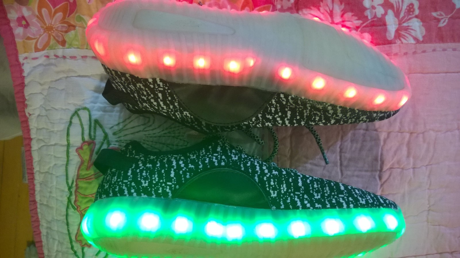 Be Seen! LeoVera Unisex LED Shoes USB Charging Flashing Lights  Women Men 41 9