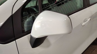 2017-2022 Chevrolet Trax LH Driver Power Non-Heated Door Mirror Manual Fold