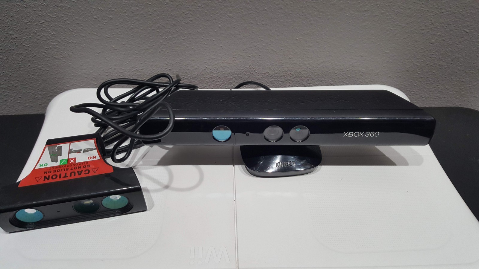 Microsoft Xbox 360 Kinect Motion Camera with Zoom Add On