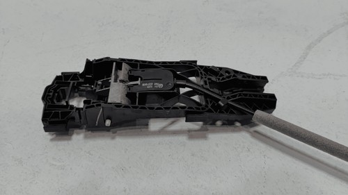 2018-2025 Volkswagen Atlas Rear Left Or Right Side Exterior Door Handle Base OEM