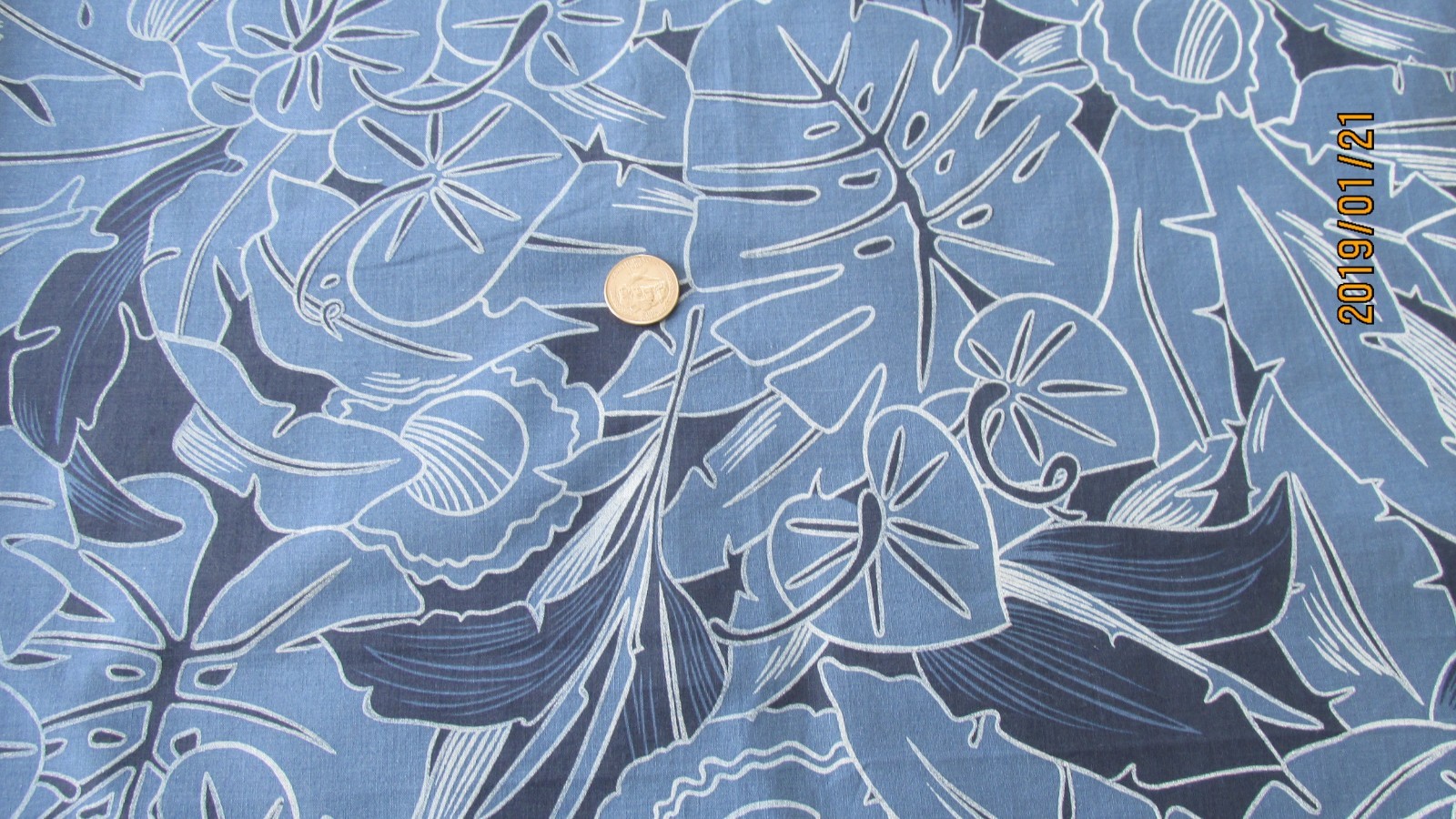 VINTAGE COTTON FABRIC TROPICAL BLUES!