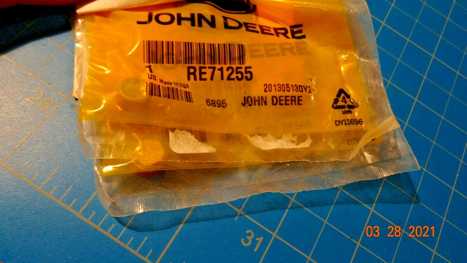 レックウザセット lot of (2) John Deere Original Equipment Pipe Plug #RE71255