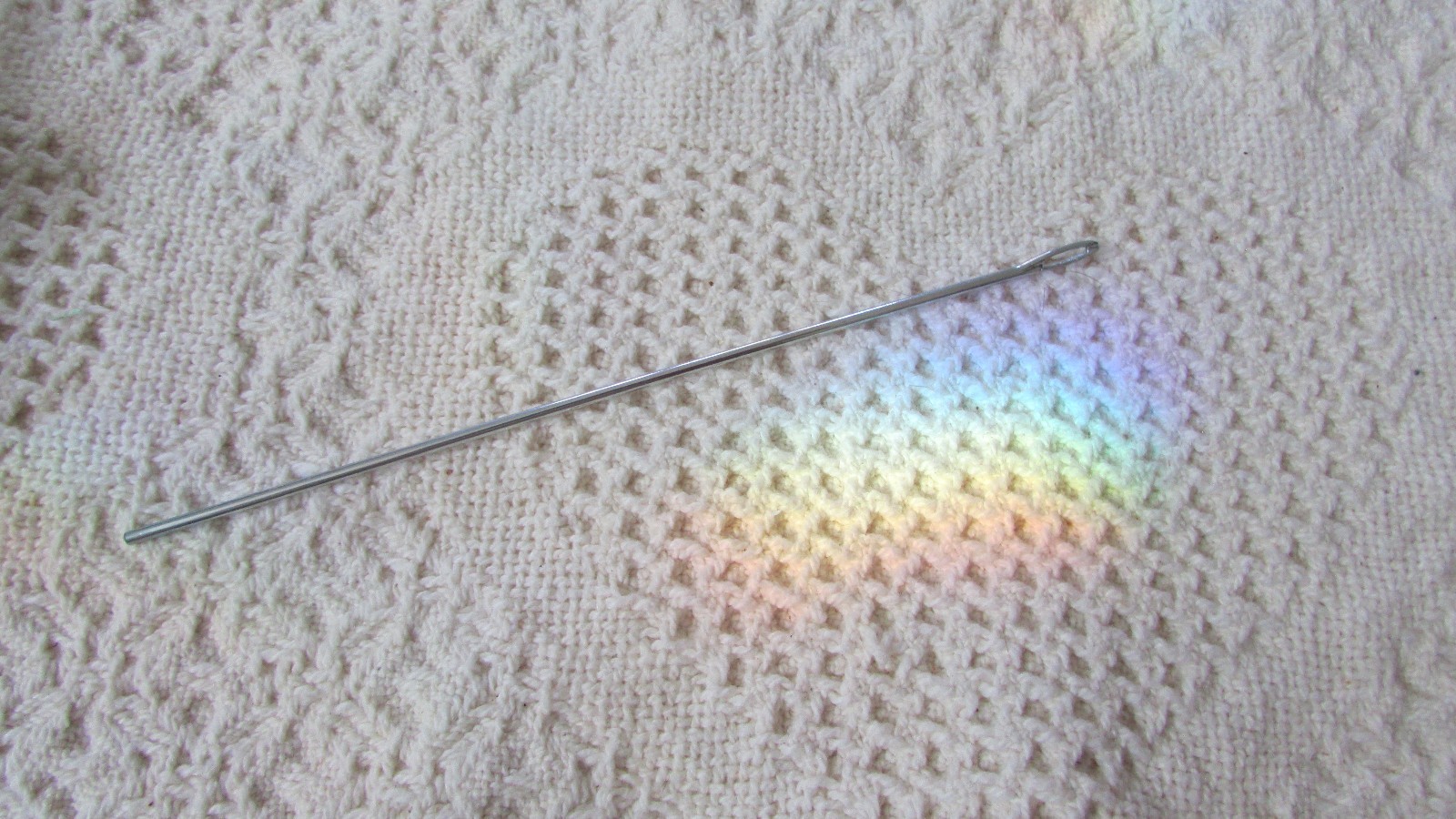 Vintage WEAVE EASY Hand Loom /w Box , Needle & Manual, Complete